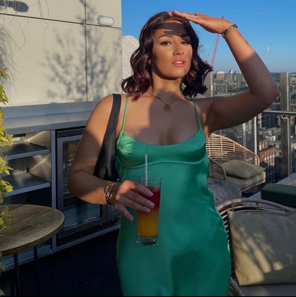 Zara Satin dress - Picture 5 of 12